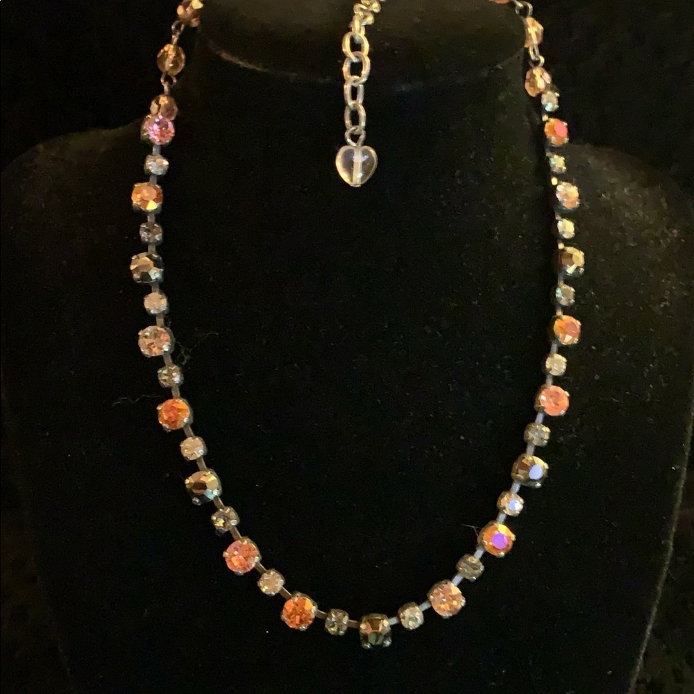 Sabika London choker lightly used